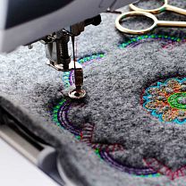 Машинная вышивка